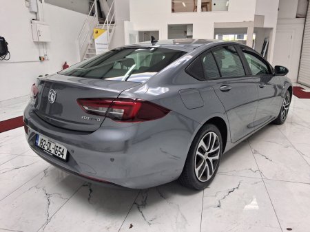 2018 Vauxhall Insignia - photo 3