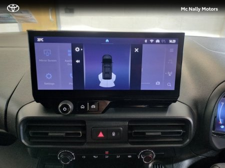 2026 Toyota Proace City - photo 11
