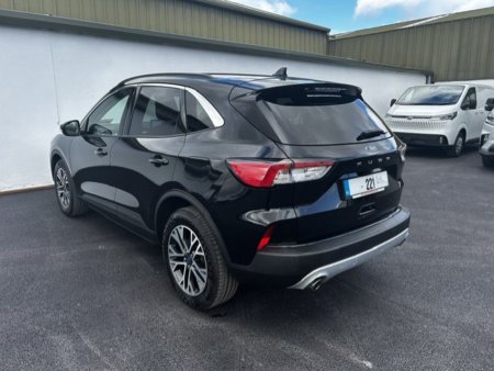 2022 Ford Kuga - photo 3