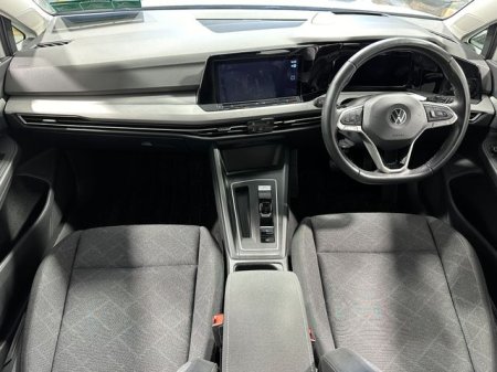 2021 Volkswagen Golf - photo 10