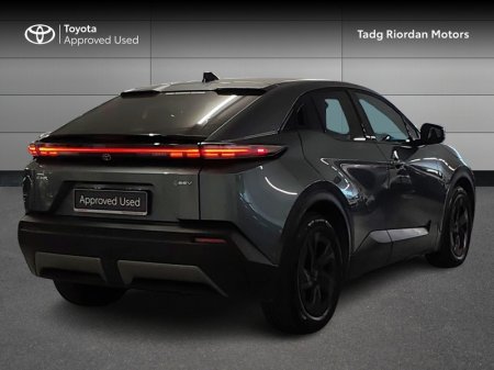 2026 Toyota C-HR - photo 2