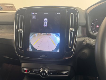 2023 Volvo XC40 - photo 10