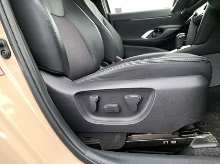2023 Toyota Yaris Cross - photo 30