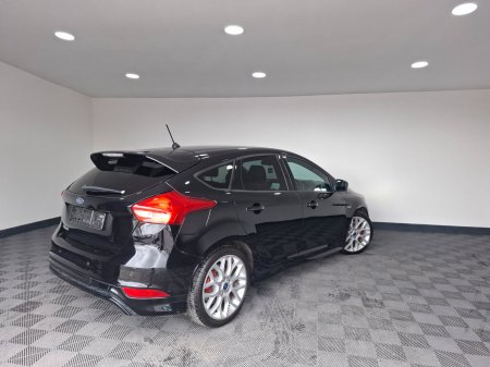 2017 Ford Focus - photo 11