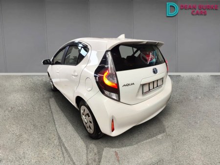 2021 Toyota Aqua - photo 11