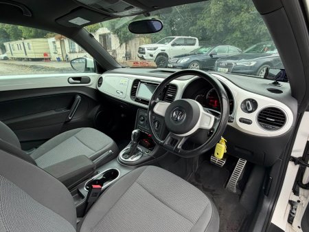 2012 Volkswagen Beetle - photo 12