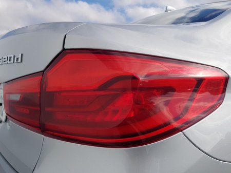 2020 BMW 5-Series - photo 20
