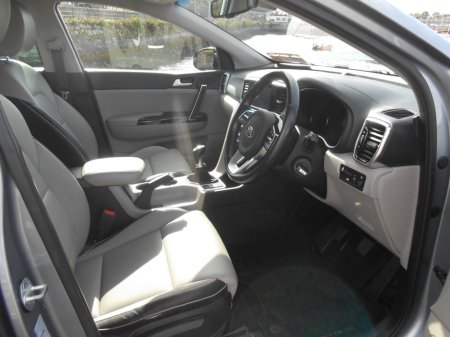 2020 Kia Sportage - photo 3