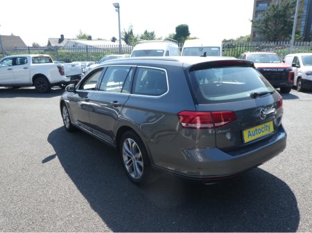 2015 Volkswagen Passat - photo 5