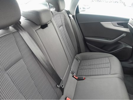 2018 Audi A4 - photo 16