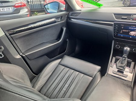 2017 Skoda Superb - photo 31