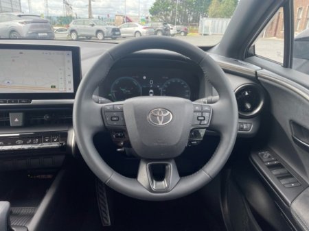 2024 Toyota C-HR - photo 9