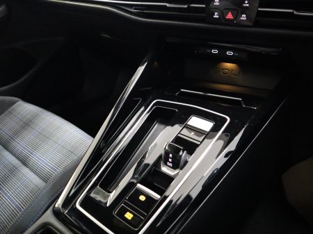 2023 Volkswagen Golf - photo 21