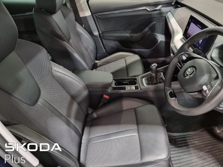 2024 Skoda Octavia - photo 8