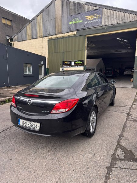 2010 Opel Insignia - photo 11