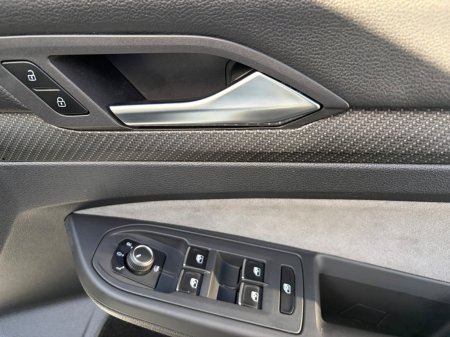 2021 Volkswagen Golf - photo 24