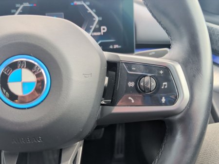 2024 BMW i5 - photo 17