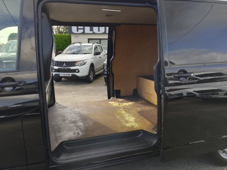 2020 Volkswagen Transporter - photo 6