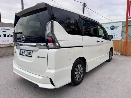 2019 Nissan Serena - photo 5