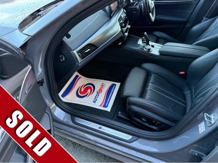 2022 BMW 5-Series - photo 18