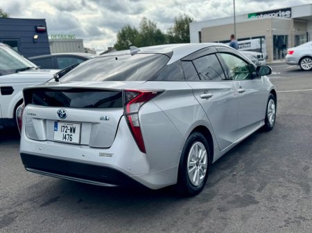 2017 Toyota Prius - photo 7