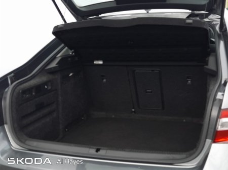 2022 Skoda Superb - photo 7