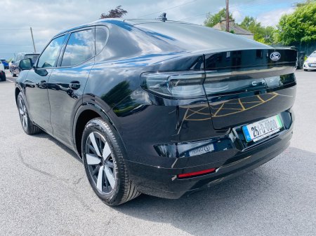 2026 Ford Capri - photo 9