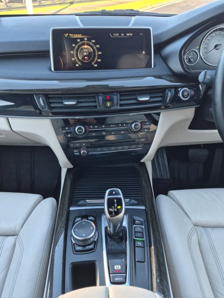 2015 BMW X5 - photo 22