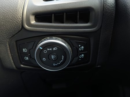 2015 Ford Focus - photo 15