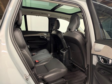 2024 Volvo XC90 - photo 11