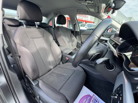 2017 Audi A4 - photo 16