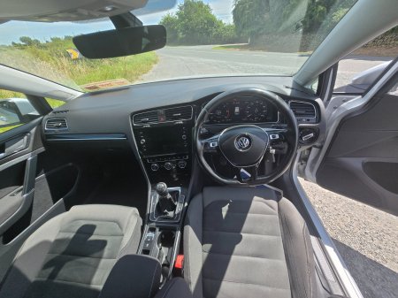 2019 Volkswagen Golf - photo 9