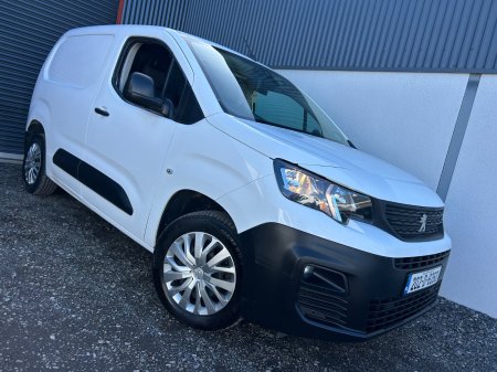 2020 Peugeot Partner - photo 2