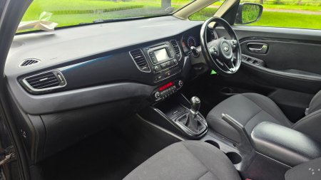 2016 Kia Carens - photo 12