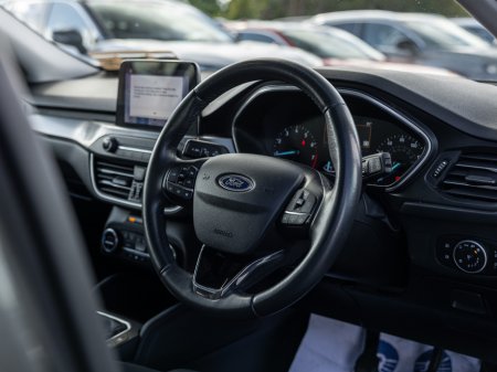 2019 Ford Focus - photo 13