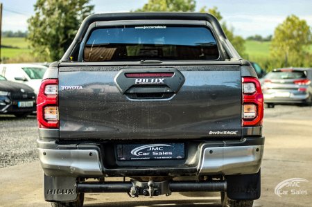 2023 Toyota Hilux - photo 12