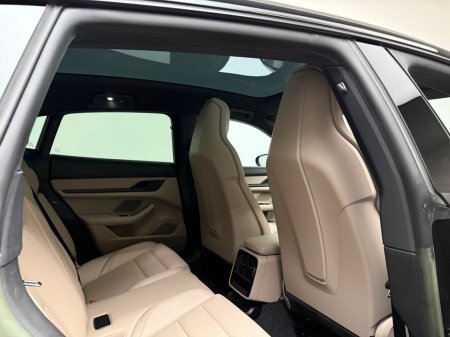 2023 Porsche Taycan - photo 11