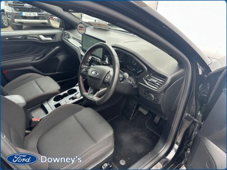 2025 Ford Focus - photo 2