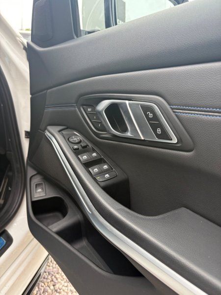 2020 BMW 3-Series - photo 13