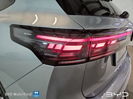 2025 Volkswagen Tiguan - photo 28