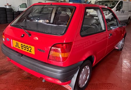 1994 Ford Fiesta - photo 9