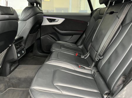 2022 Audi Q8 - photo 6