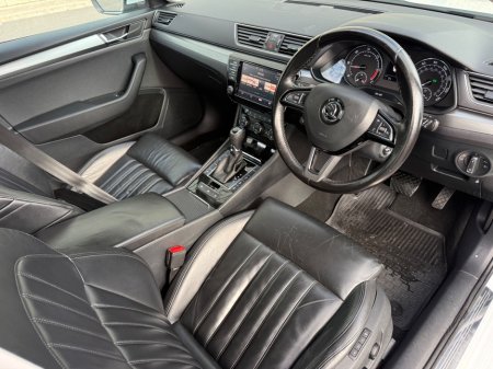 2017 Skoda Superb - photo 10