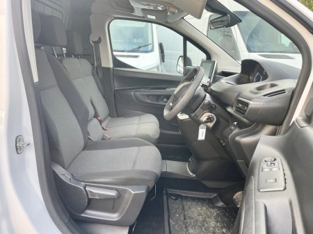 2022 Peugeot Partner - photo 9