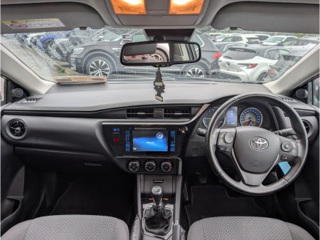 2017 Toyota Corolla - photo 10
