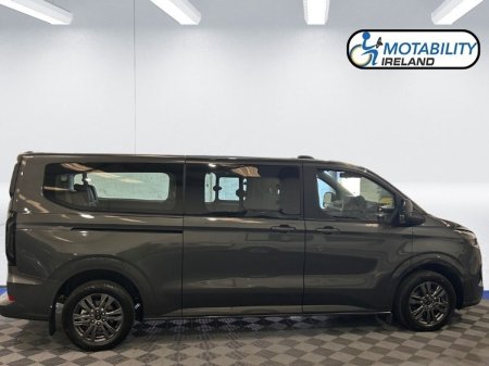2026 Ford Tourneo Custom - photo 3