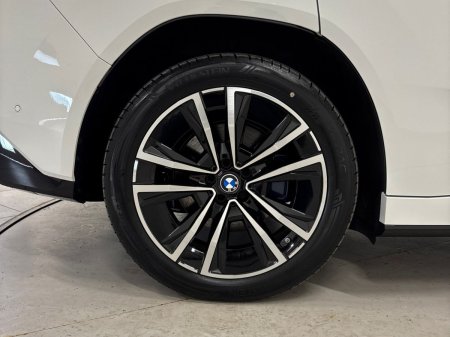 2026 BMW iX3 - photo 27