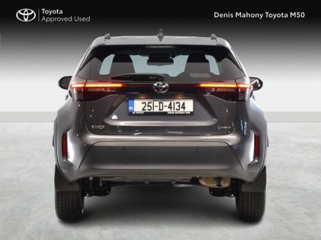 2025 Toyota Yaris Cross - photo 4