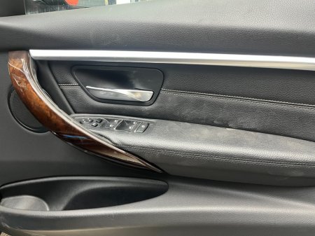 2017 BMW 3-Series - photo 14