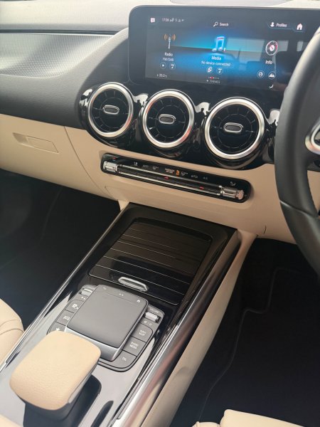 2022 Mercedes-Benz GLA - photo 15